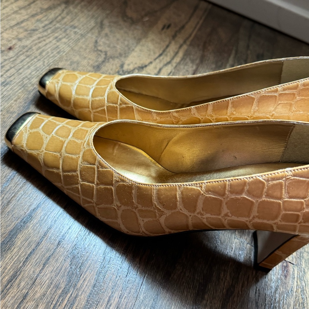 J.Renee Tan Crocodile Pattern Heels